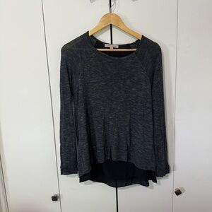 Casual Couture by Green Envelope Women’s Long Sleeve Layered Back Top MD Grey